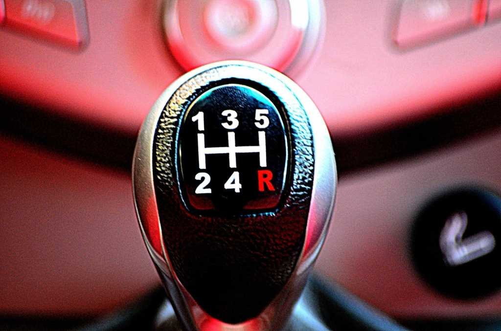 gear shift stick shift car automobile 5-speed